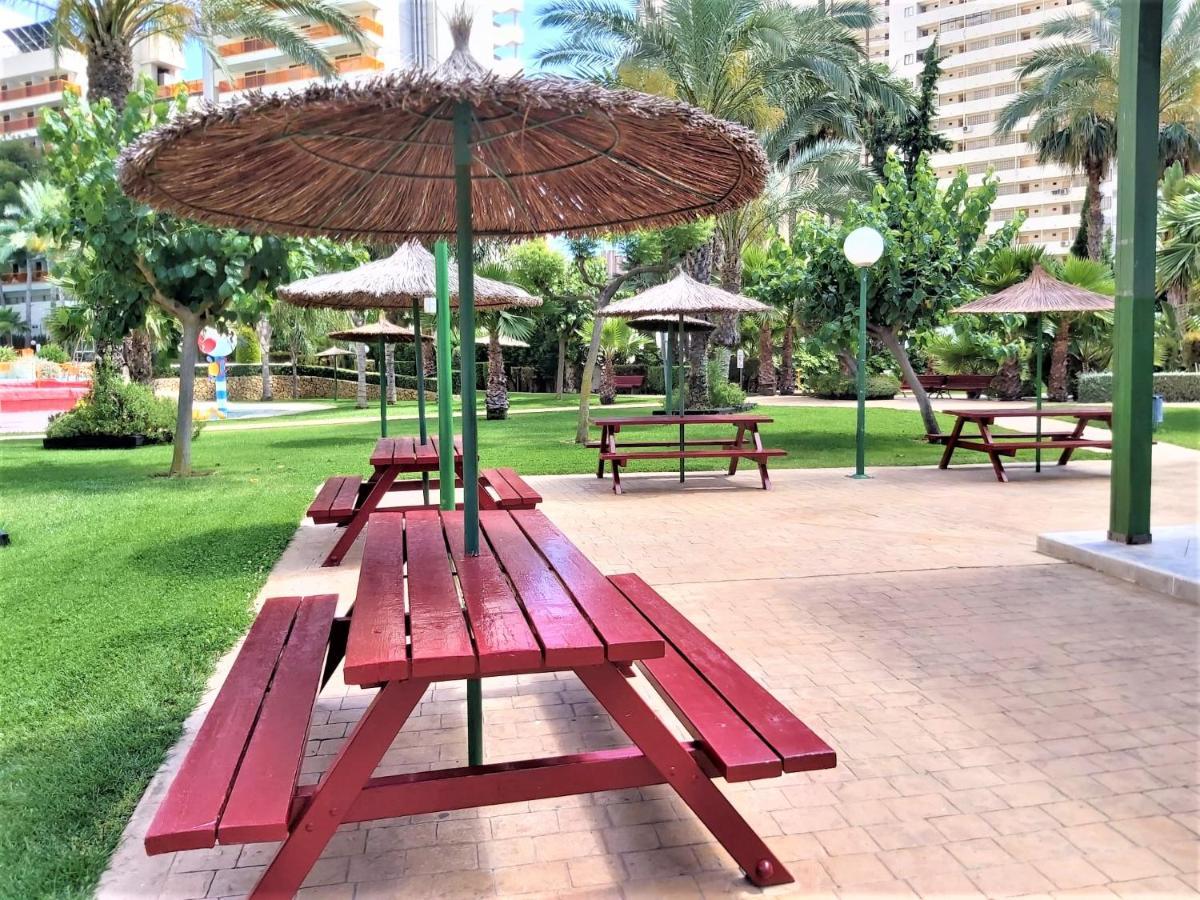 Gemelos 22-3-12 Benidorm Extérieur photo